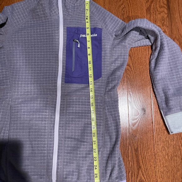 Patagonia R3 Regulator Hoody - Picture 5 of 5